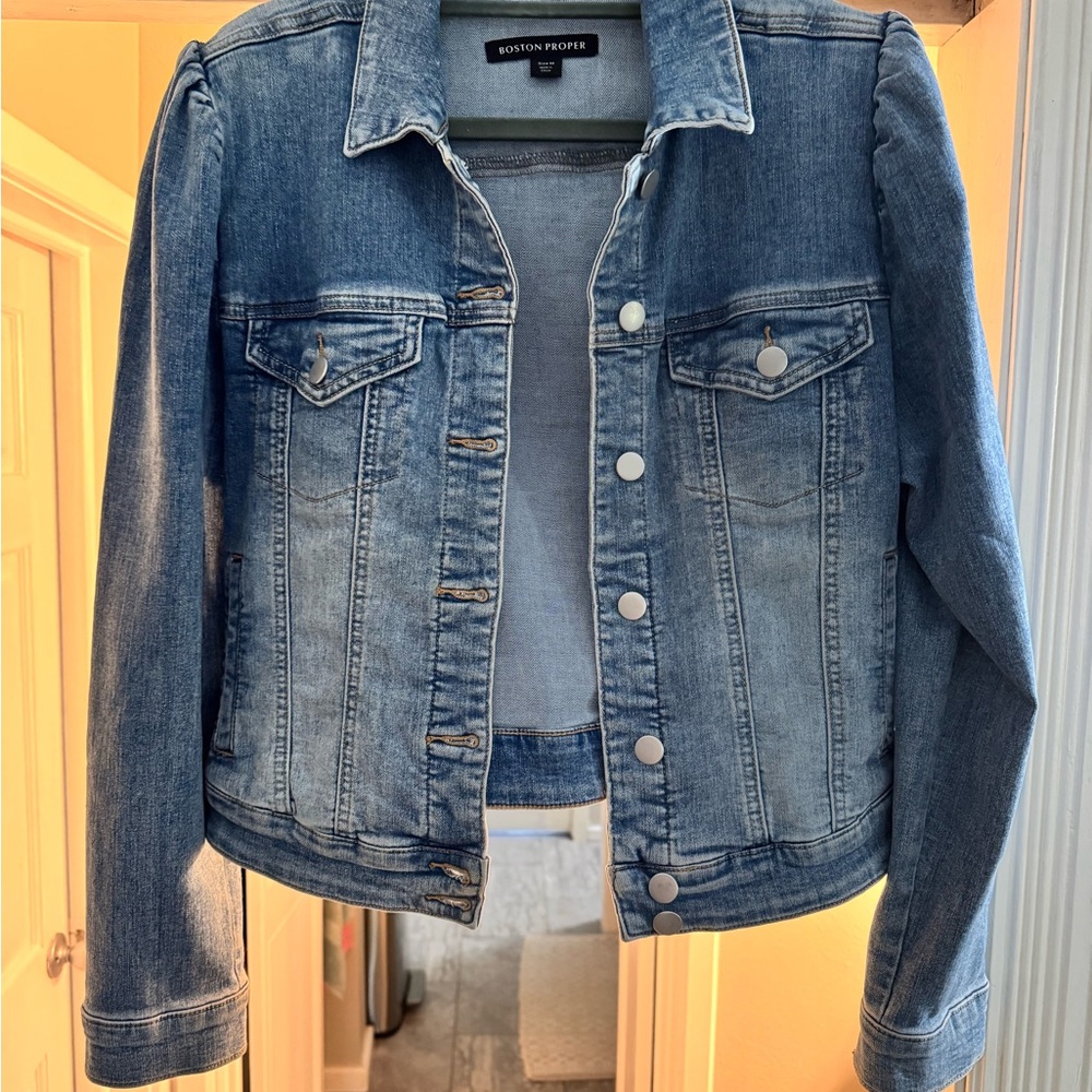 Boston Proper Women's Classic Blue Jean Jacket